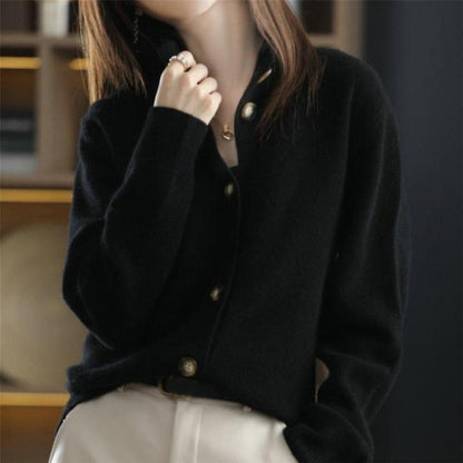 Elora – Gilet Tricoté Élégance & Confort