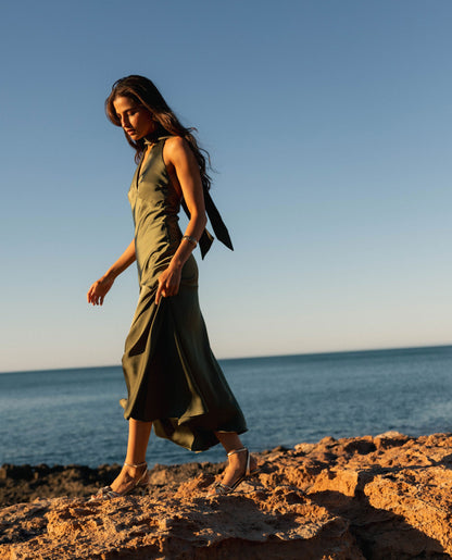 Robe Almudena vert olive