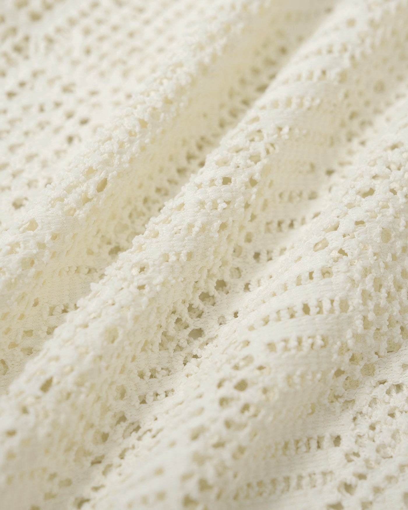 Ensemble trois pièces blanc texturé à armatures